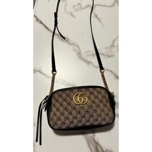 Gucci Quilted Marmont GG Supreme Crossbody Bag